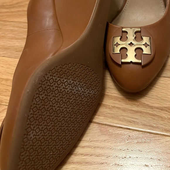 Tory Burch Camel Wedges! Worn Once! - Picture 2 of 3